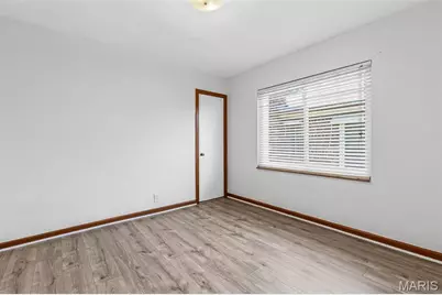 5449 Mardel Avenue, Saint Louis, MO 63109 - Photo 17