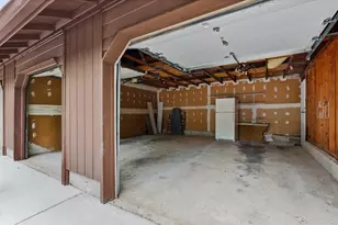 2008 Meadowtree Ln, Kirkwood, MO 63122 - Photo 37