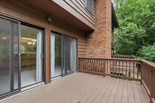2008 Meadowtree Ln, Kirkwood, MO 63122 - Photo 15