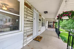 5220 Dewey Ave, Saint Louis, MO 63116 - Photo 3