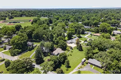 125 Eau Claire Drive, Saint Charles, MO 63301 - Photo 41