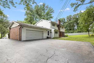 54 Morwood Ln, Creve Coeur, MO 63141 - Photo 29