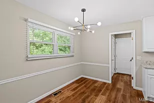 54 Morwood Ln, Creve Coeur, MO 63141 - Photo 9