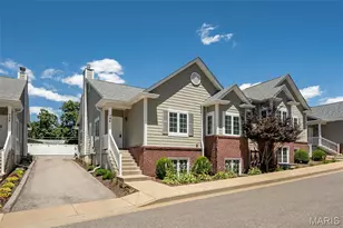 746 Windberry Ct, Kirkwood, MO 63122 - Photo 3