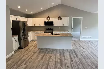 705 McIntosh Court, Hannibal, MO 63401 - Photo 7
