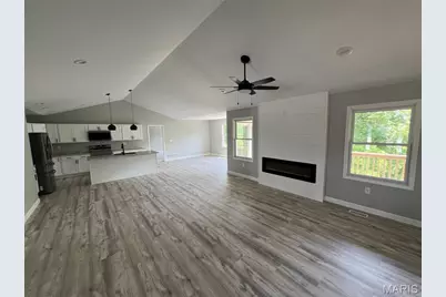705 McIntosh Court, Hannibal, MO 63401 - Photo 5