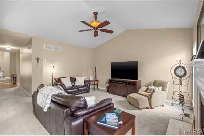 119 Venice Circle, Saint Peters, MO 63304 - Photo 7