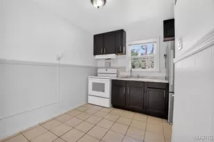 346 Mueller Ave, Ferguson, MO 63135 - Photo 11