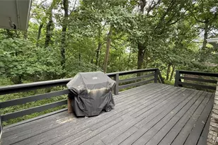 9802 Eagle Hill Ln, Sunset Hills, MO 63127 - Photo 9