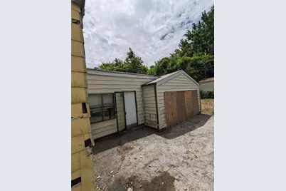 10333 Castle Drive, Saint Louis, MO 63136 - Photo 7