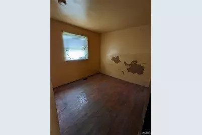 10333 Castle Drive, Saint Louis, MO 63136 - Photo 21