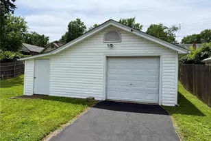 9010 Trefore Ave, Berkeley, MO 63134 - Photo 5