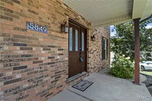 5849 Morning Field Pl, Mehlville, MO 63128 - Photo 5