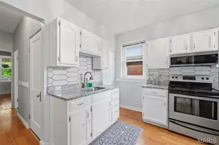 5933 Arsenal St, Saint Louis, MO 63139 - Photo 9
