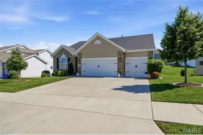 104 Hannahs Mill Drive, Lake Saint Louis, MO 63367 - Photo 3