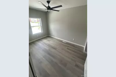 3647 Hebert Street, Saint Louis, MO 63107 - Photo 9
