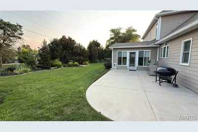 2154 White Lane Drive, Chesterfield, MO 63017 - Photo 5