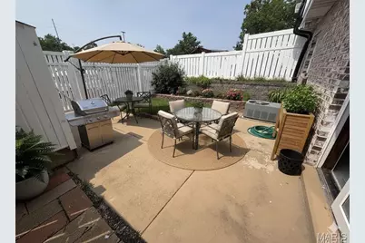 846 Dumont Place, Saint Louis, MO 63125 - Photo 17