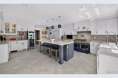1688 Frontenac Woods Lane, Frontenac, MO 63131 - Photo 7