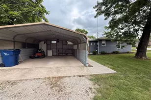 209 Norwood St, Montgomery City, MO 63361 - Photo 43