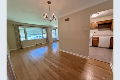 5708 Fyler Avenue, Saint Louis, MO 63139 - Photo 7