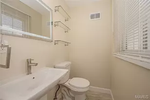 2252 Luxmore Dr, Saint Louis, MO 63136 - Photo 19