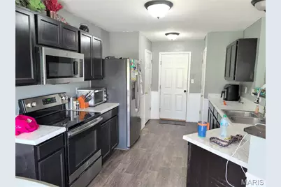 112 Champions Lane, Wentzville, MO 63385 - Photo 3