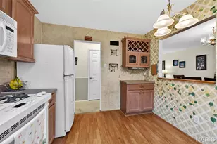 1375 Burning Tree Dr, Florissant, MO 63033 - Photo 19