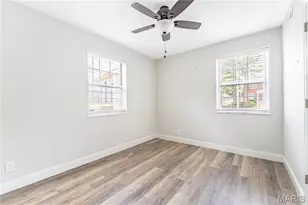 9102 W Swan Cir, Brentwood, MO 63144 - Photo 17