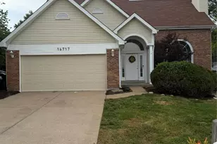 16717 Stone Creek Ct, Florissant, MO 63034 - Photo 1