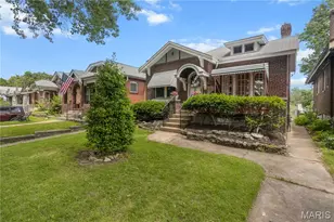 3993 Dover Pl, Saint Louis, MO 63116 - Photo 3