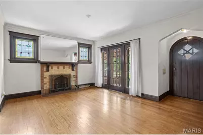 3993 Dover Place, Saint Louis, MO 63116 - Photo 7