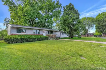 10 Garnier Court, Florissant, MO 63031 - Photo 23
