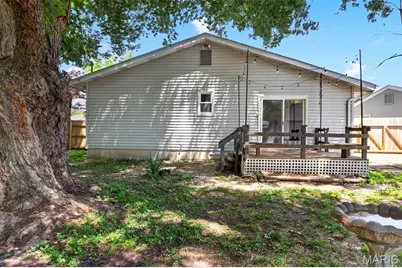 800 Crowder Drive, Florissant, MO 63031 - Photo 5