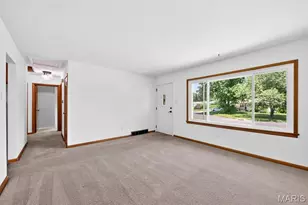 800 Crowder Dr, Florissant, MO 63031 - Photo 11