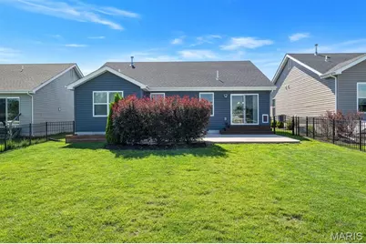 220 Charlestowne Place Drive, Saint Charles, MO 63301 - Photo 53