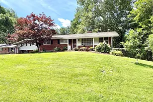 11706 Doverhill Dr, Sunset Hills, MO 63128 - Photo 3
