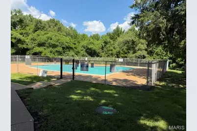 11010 Thousand Oaks Drive, Saint Louis, MO 63136 - Photo 29