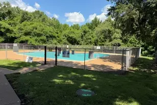 11010 Thousand Oaks Dr, Saint Louis, MO 63136 - Photo 29