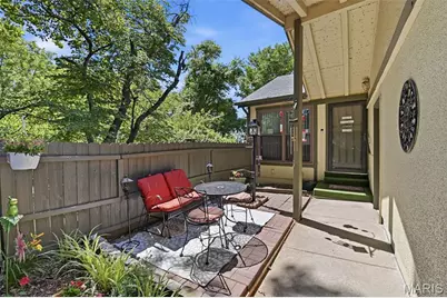 11010 Thousand Oaks Drive, Saint Louis, MO 63136 - Photo 5