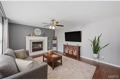 3362 Hampton Crossing, Saint Charles, MO 63303 - Photo 3