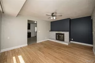 4184 Lisieux Ln, Oakville, MO 63129 - Photo 9