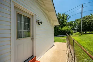 4184 Lisieux Ln, Oakville, MO 63129 - Photo 31