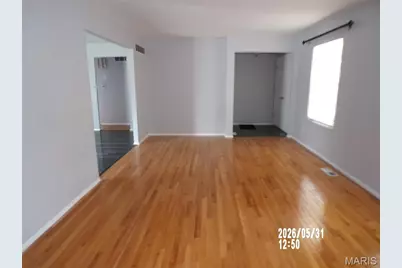 4348 Vandals Drive, Florissant, MO 63033 - Photo 3