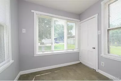 5030 Grace Avenue, Saint Louis, MO 63116 - Photo 11