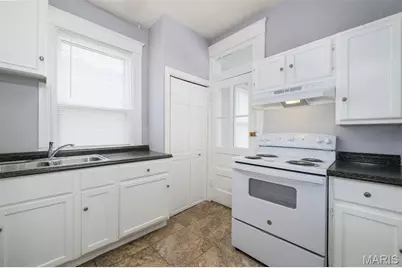5030 Grace Avenue, Saint Louis, MO 63116 - Photo 9