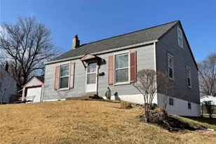 407 Coppinger Dr, Ferguson, MO 63135 - Photo 1