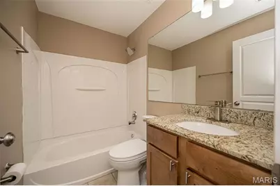 609 Clara Avenue #2A, Saint Louis, MO 63112 - Photo 35