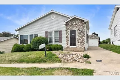 1510 Paris Ave, Hannibal, MO 63401 - Photo 1