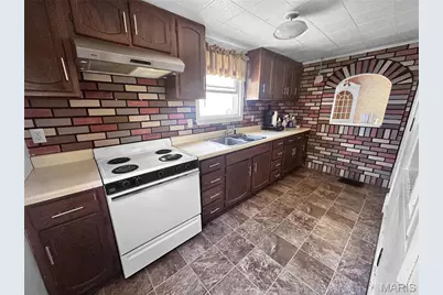 1510 Paris Ave, Hannibal, MO 63401 - Photo 5